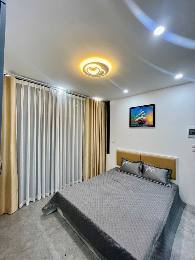 BÁN NHÀ 3 TẦNG, TÂN MAI - HOÀNG MAI, NHỎ XINH ĐỦ CÔNG NĂNG - GIÁ 2 TỶ HƠN - Ảnh 3